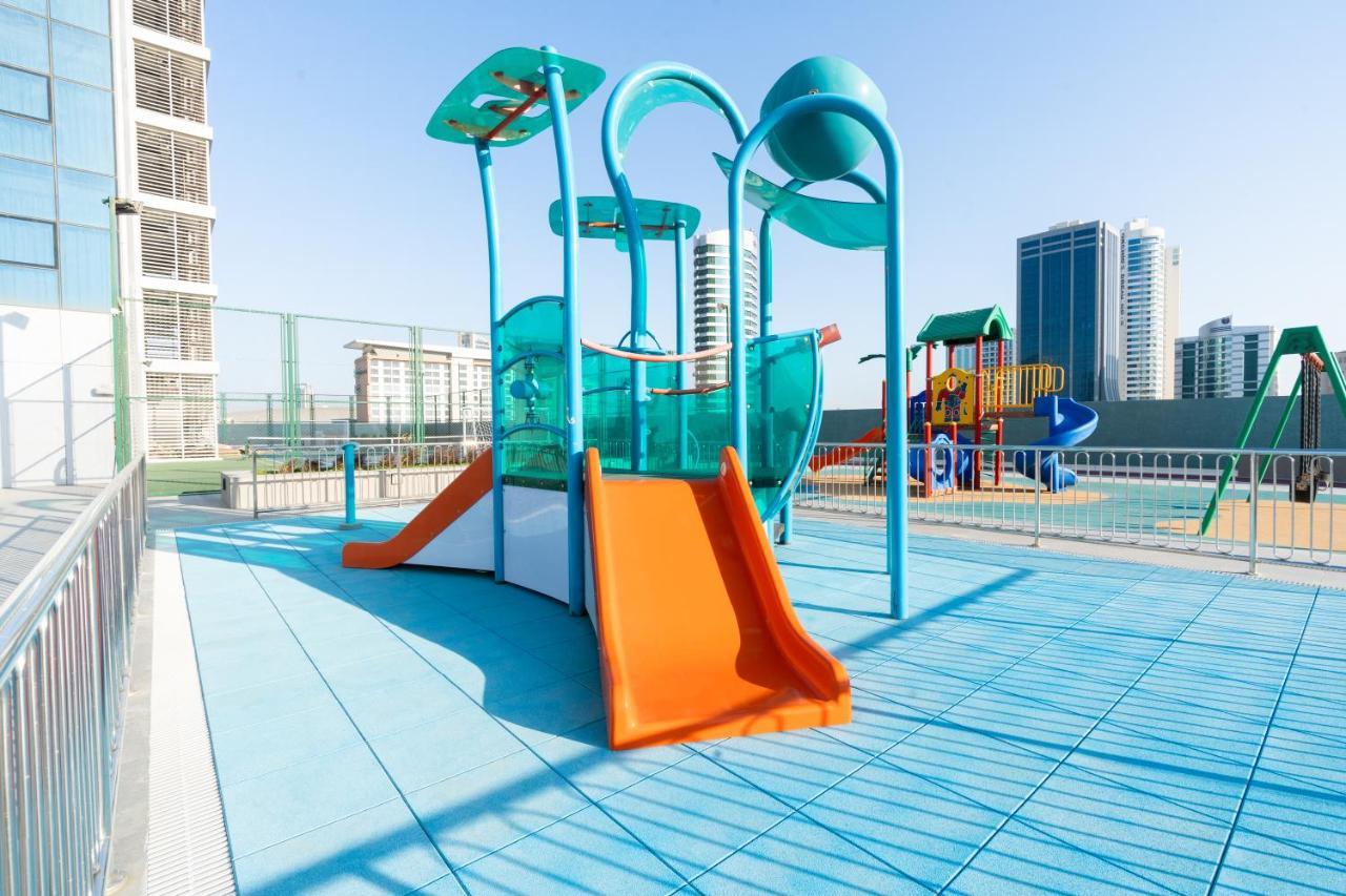 S Plaza Suites Hotel Seef Екстер'єр фото