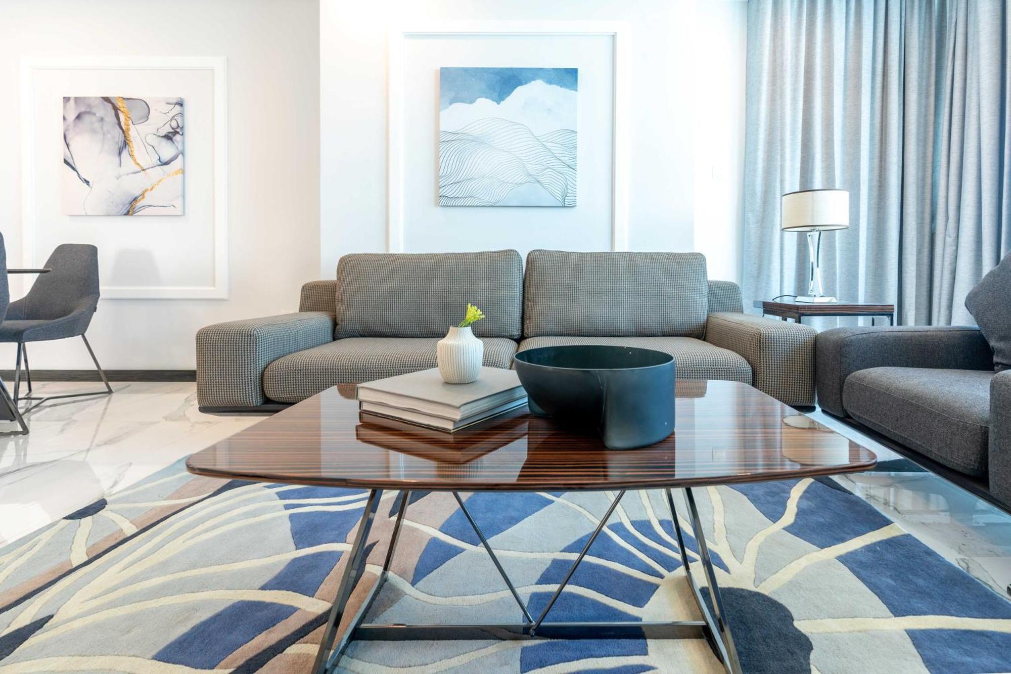 S Plaza Suites Hotel Seef Екстер'єр фото